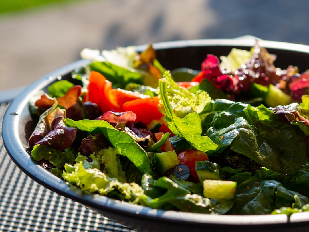 Frisk salat: Din guide til sunne og smakfulle oppskrifter